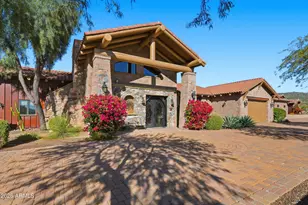 42531 N Spur Cross Rd, Cave Creek, AZ 85331 - Photo 3