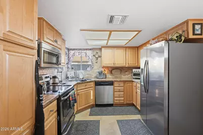 7402 W Sierra Street, Peoria, AZ 85345 - Photo 3