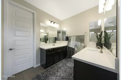 8419 S 164th Drive, Goodyear, AZ 85338 - Photo 9