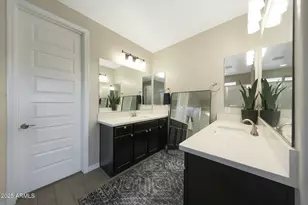 8419 S 164th Dr, Goodyear, AZ 85338 - Photo 9