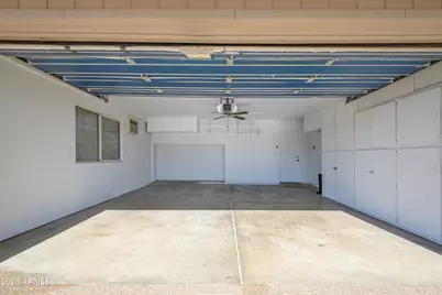 19814 N Willowcreek Circle, Sun City, AZ 85373 - Photo 27