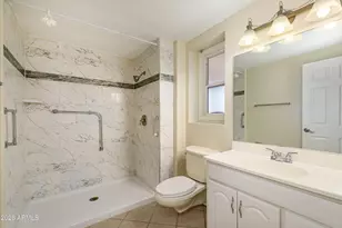 19814 N Willowcreek Cir, Sun City, AZ 85373 - Photo 21