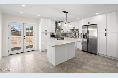 3343 N 61st Drive, Phoenix, AZ 85033 - Photo 11