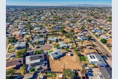 3343 N 61st Drive, Phoenix, AZ 85033 - Photo 35