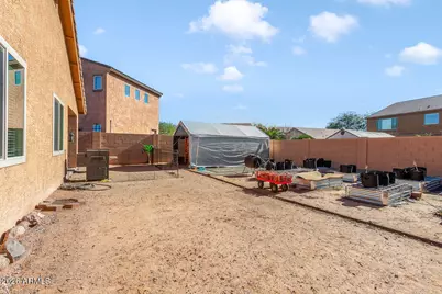 10567 E Sunflower Lane, Florence, AZ 85132 - Photo 17