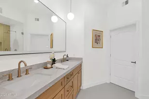 11000 N 77th Pl, Scottsdale, AZ 85260 - Photo 13