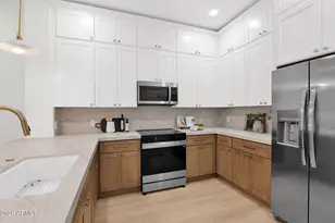 11000 N 77th Pl, Scottsdale, AZ 85260 - Photo 7