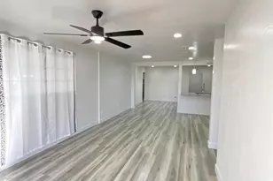 2301 N 39th Ln, Phoenix, AZ 85009 - Photo 17