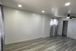 2301 N 39th Ln, Phoenix, AZ 85009 - Photo 29