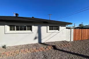 2301 N 39th Ln, Phoenix, AZ 85009 - Photo 5