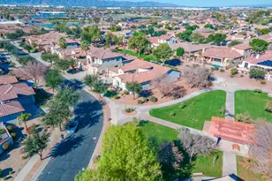 898 W Grove St, Litchfield Park, AZ 85340 - Photo 7