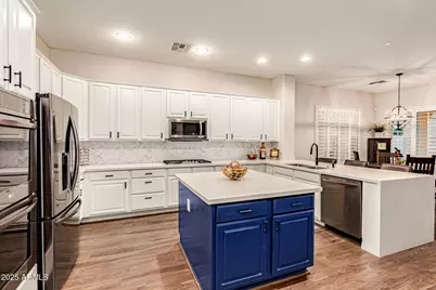 898 W Grove Street, Litchfield Park, AZ 85340 - Photo 3