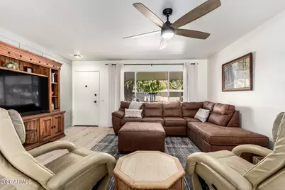 18218 N 99th Drive, Sun City, AZ 85373 - Photo 7