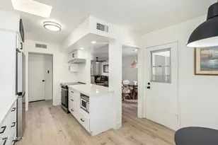 18218 N 99th Dr, Sun City, AZ 85373 - Photo 11