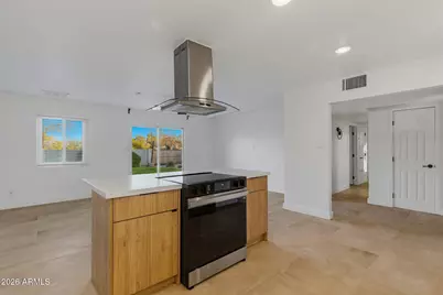 5215 N 11th Avenue, Phoenix, AZ 85013 - Photo 11