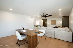 9760 E Caron St, Scottsdale, AZ 85258 - Photo 29