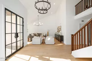 9760 E Caron St, Scottsdale, AZ 85258 - Photo 5