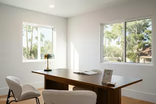 9760 E Caron St, Scottsdale, AZ 85258 - Photo 29