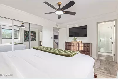 8344 E Hazelwood Street, Scottsdale, AZ 85251 - Photo 23