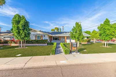 8344 E Hazelwood Street, Scottsdale, AZ 85251 - Photo 5