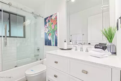 8344 E Hazelwood Street, Scottsdale, AZ 85251 - Photo 31