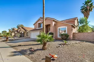 10377 W Piccadilly Rd, Avondale, AZ 85392 - Photo 5