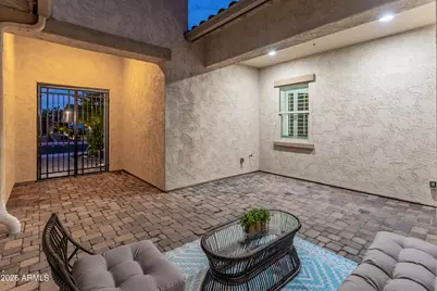 9837 W Lariat Lane, Peoria, AZ 85383 - Photo 7