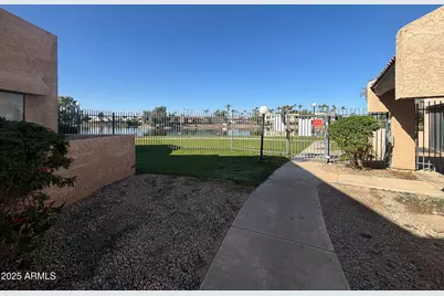 10828 N Biltmore Drive #154, Phoenix, AZ 85029 - Photo 3