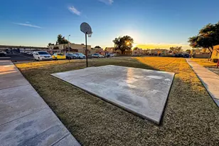 948 S Alma School Rd, Mesa, AZ 85210 - Photo 25