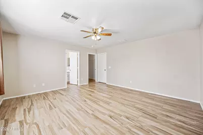 11579 W Oglesby Avenue, Youngtown, AZ 85363 - Photo 15