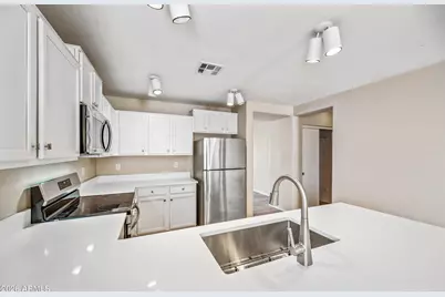 11579 W Oglesby Avenue, Youngtown, AZ 85363 - Photo 5