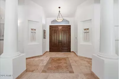 10136 E Aster Drive, Scottsdale, AZ 85260 - Photo 5