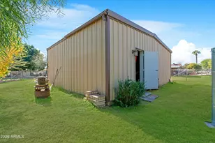 3347 W Northview Ave, Phoenix, AZ 85051 - Photo 9