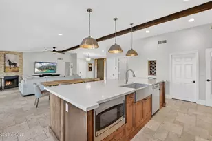 6316 E Dixileta Dr, Cave Creek, AZ 85331 - Photo 15