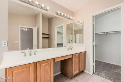 11765 S 174th Avenue, Goodyear, AZ 85338 - Photo 15