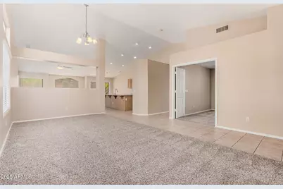 11765 S 174th Avenue, Goodyear, AZ 85338 - Photo 3