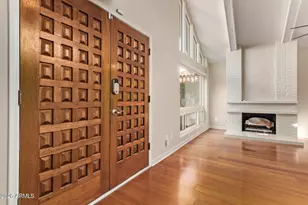 5730 N Scottsdale Rd, Paradise Valley, AZ 85253 - Photo 21