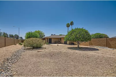 21019 N Totem Drive, Sun City West, AZ 85375 - Photo 25