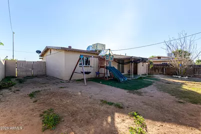 7518 W Whitton Avenue, Phoenix, AZ 85033 - Photo 21