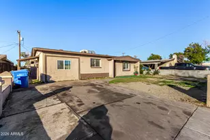 7518 W Whitton Ave, Phoenix, AZ 85033 - Photo 3