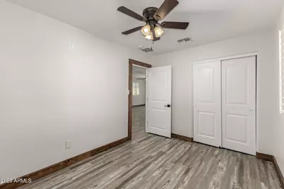 32225 N Center Street N, Wittmann, AZ 85361 - Photo 17