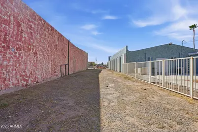 236 W Coolidge Avenue, Coolidge, AZ 85128 - Photo 29