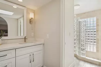 7921 E Horseshoe Lane, Scottsdale, AZ 85250 - Photo 13