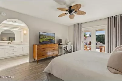 7921 E Horseshoe Lane, Scottsdale, AZ 85250 - Photo 11