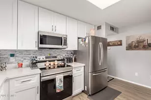 410 N 56th Pl, Mesa, AZ 85205 - Photo 11