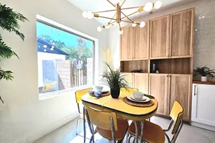 4234 N 2nd Dr, Phoenix, AZ 85013 - Photo 11