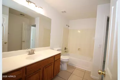 2127 W Burgess Lane, Phoenix, AZ 85041 - Photo 9