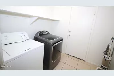 2127 W Burgess Lane, Phoenix, AZ 85041 - Photo 11