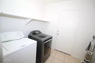 2127 W Burgess Ln, Phoenix, AZ 85041 - Photo 11