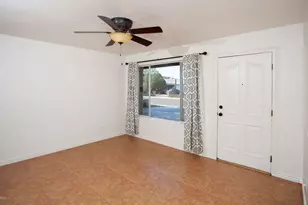 3228 W Lisbon Ln, Phoenix, AZ 85053 - Photo 17